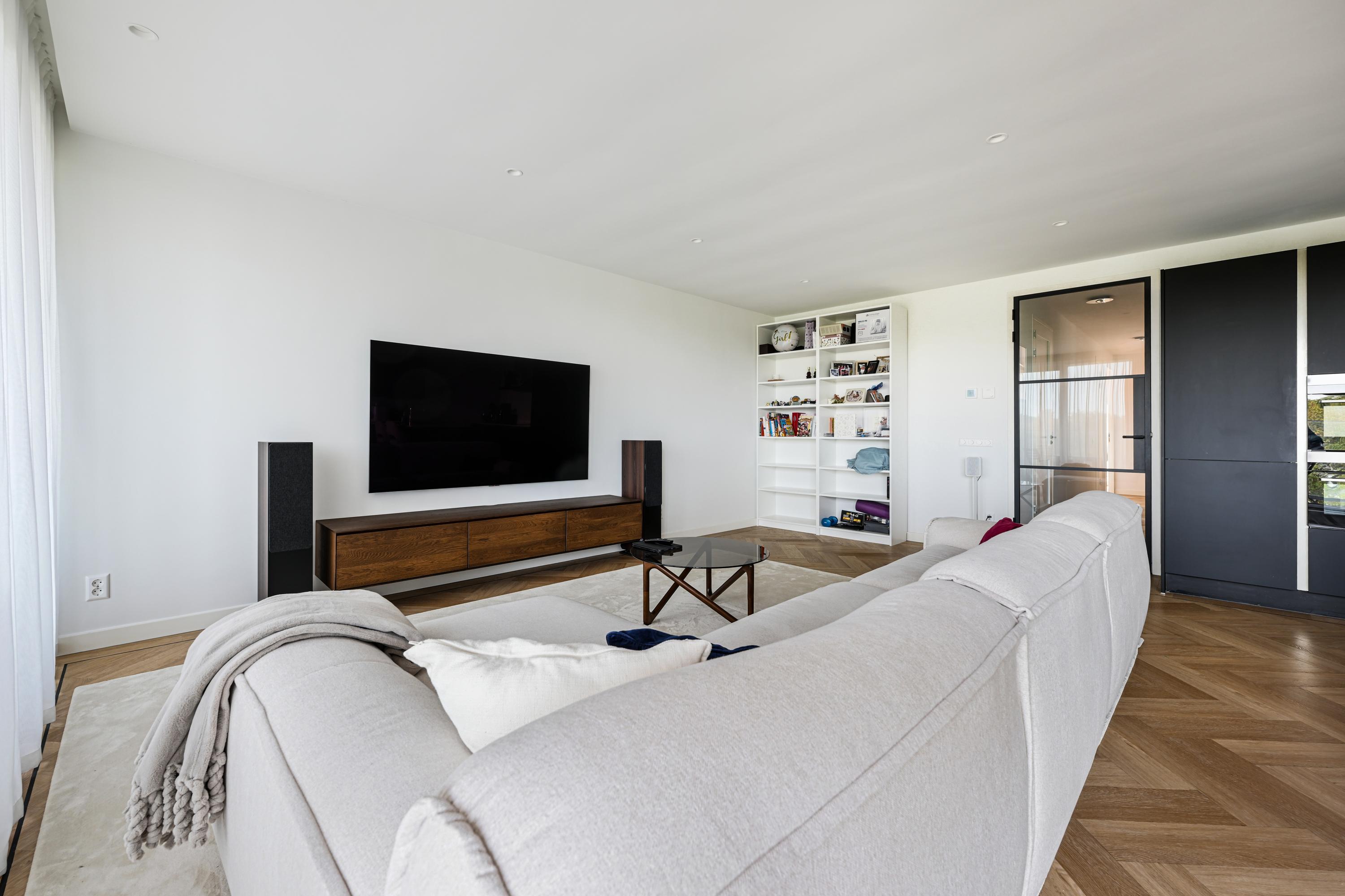 Appartement te huur: Claus Sluterweg 203, Haarlem