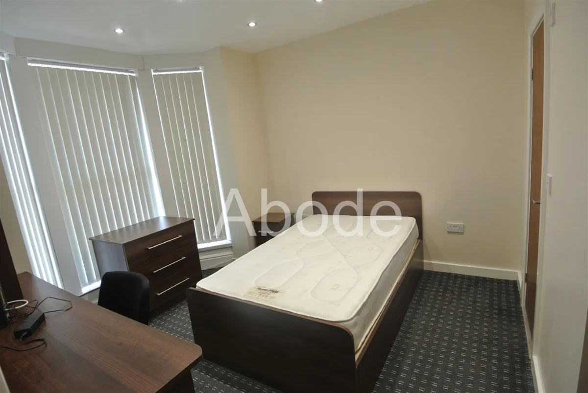 House Back Hessle Mount in Leeds
