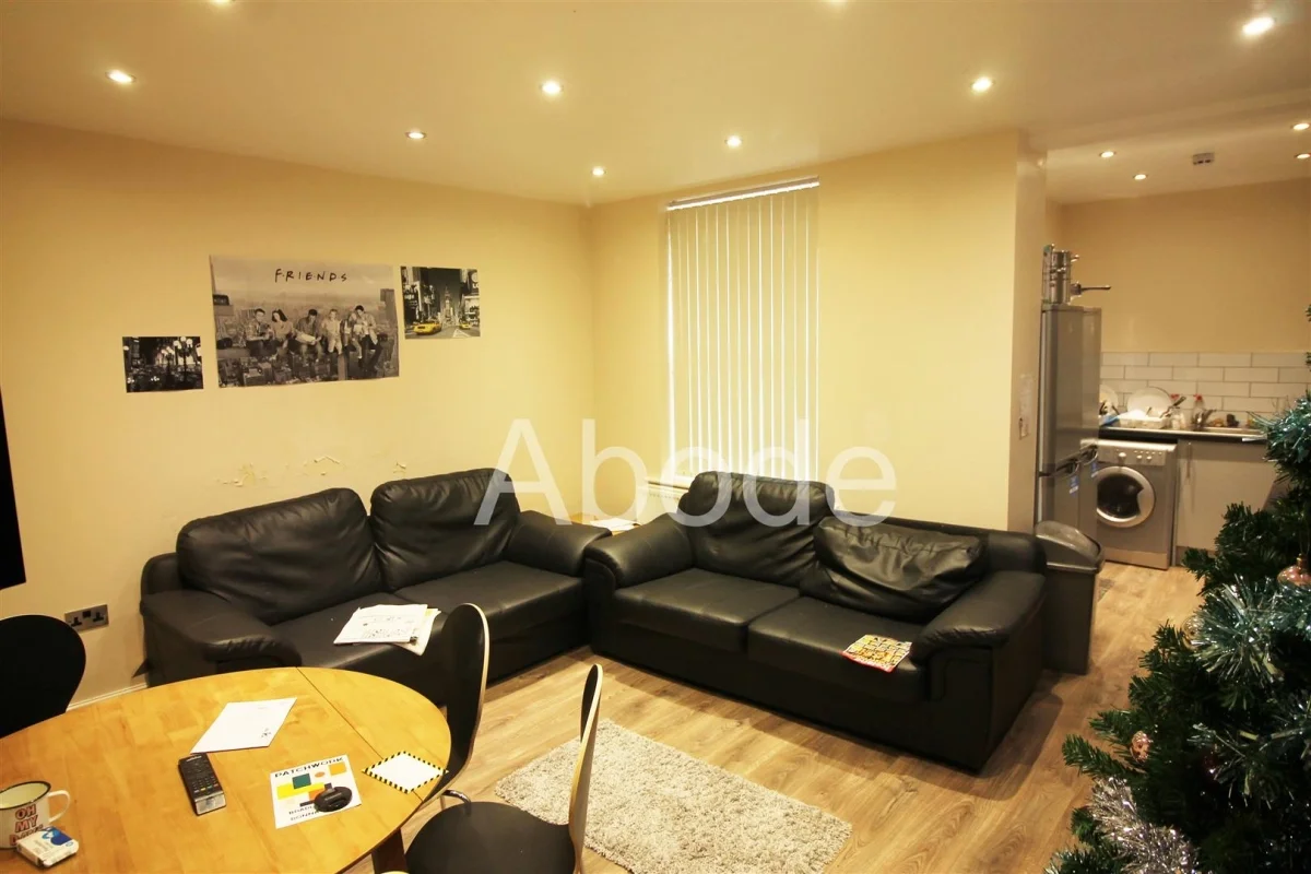 House Back Hessle Mount in Leeds