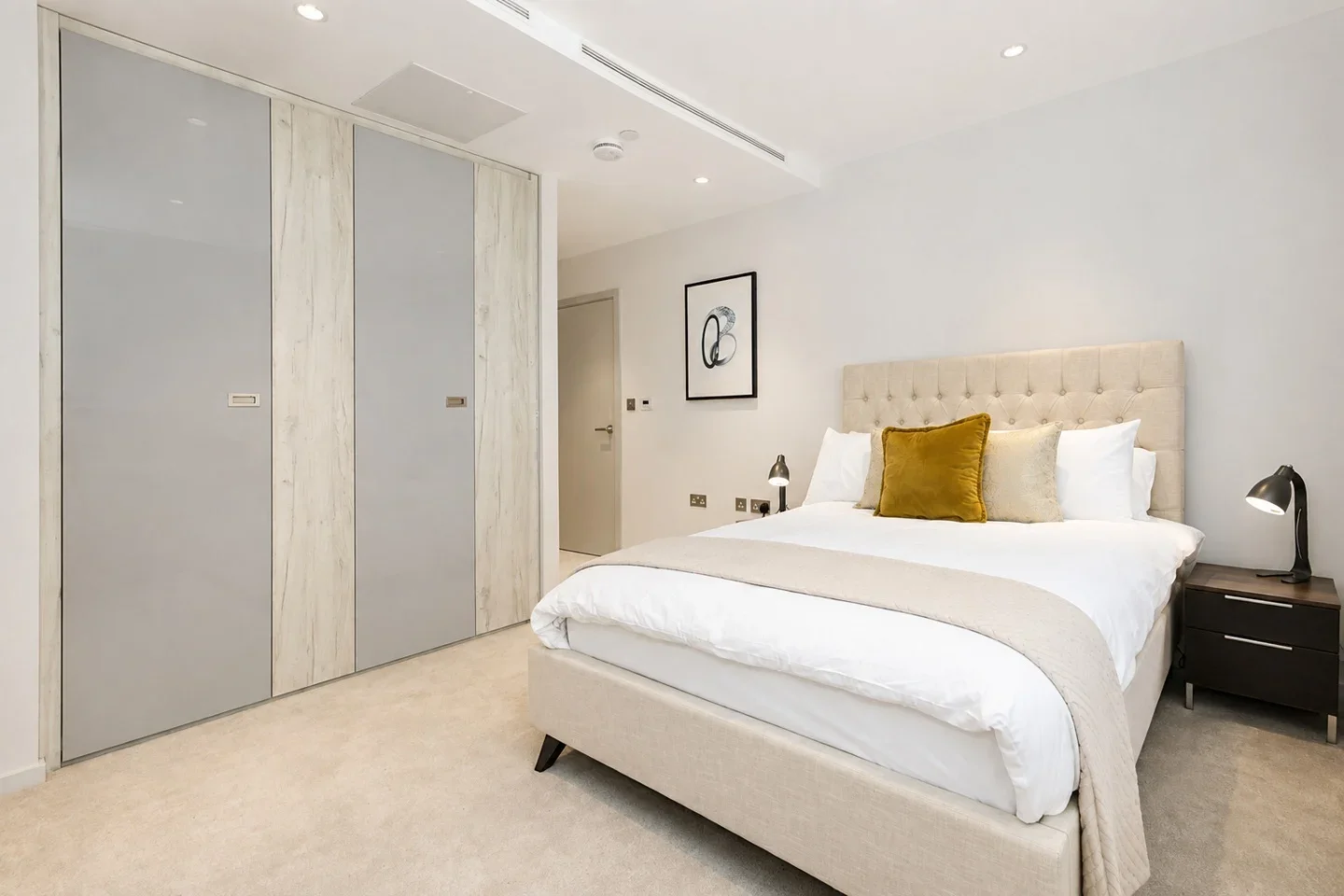 Flat Camley Street in Greater London