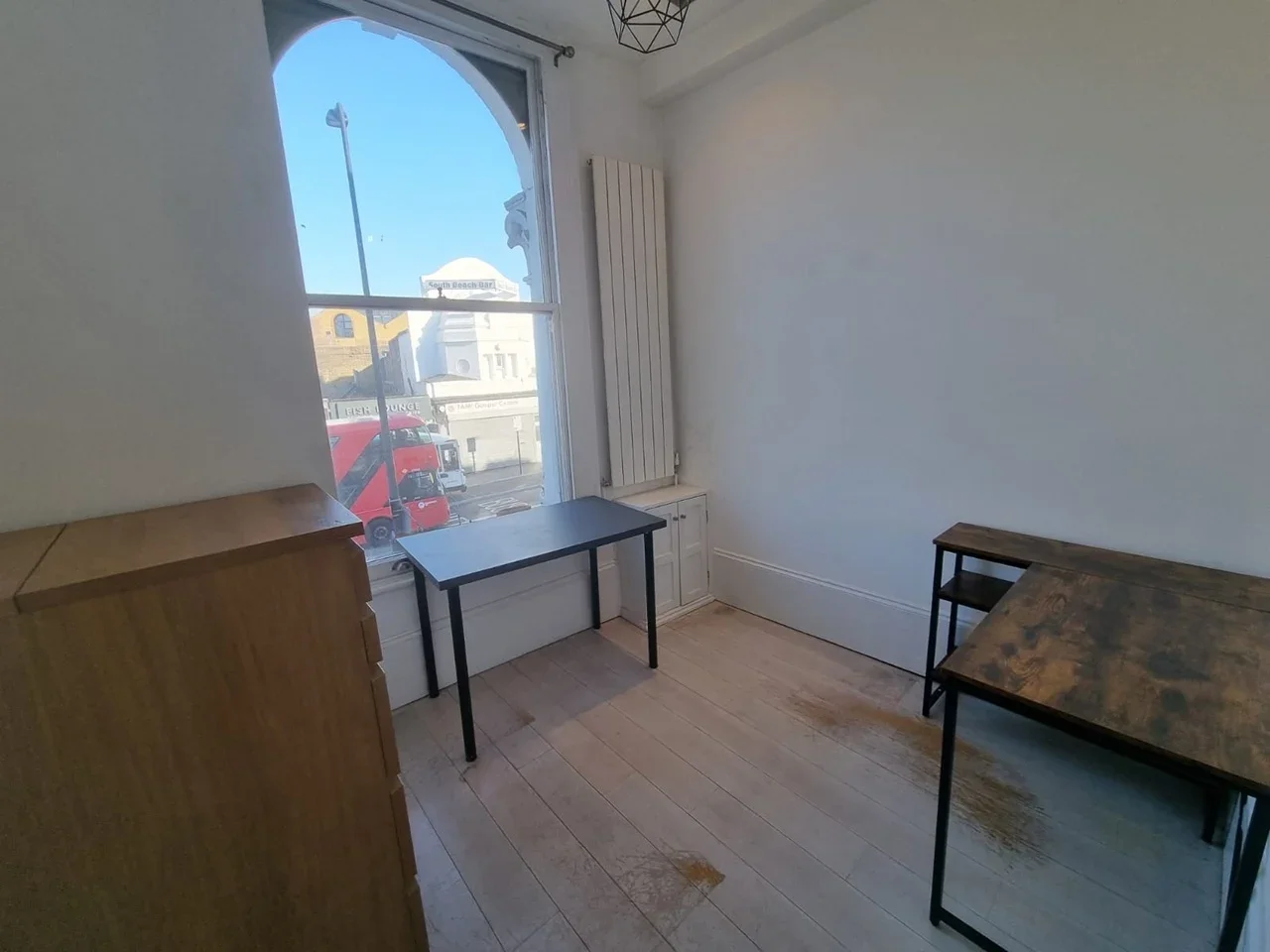 Flat Brixton Hill in Greater London