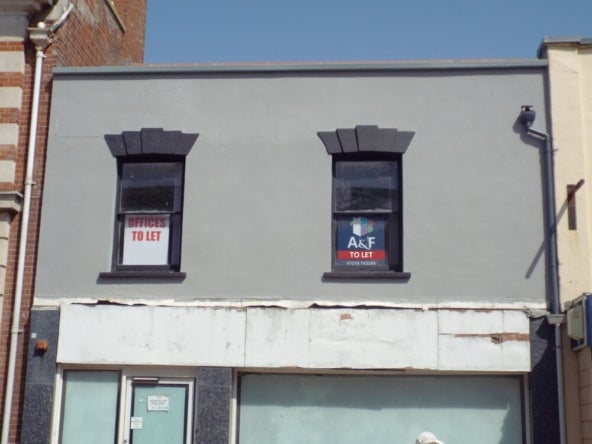 Room College Street in Burnham-on-Sea