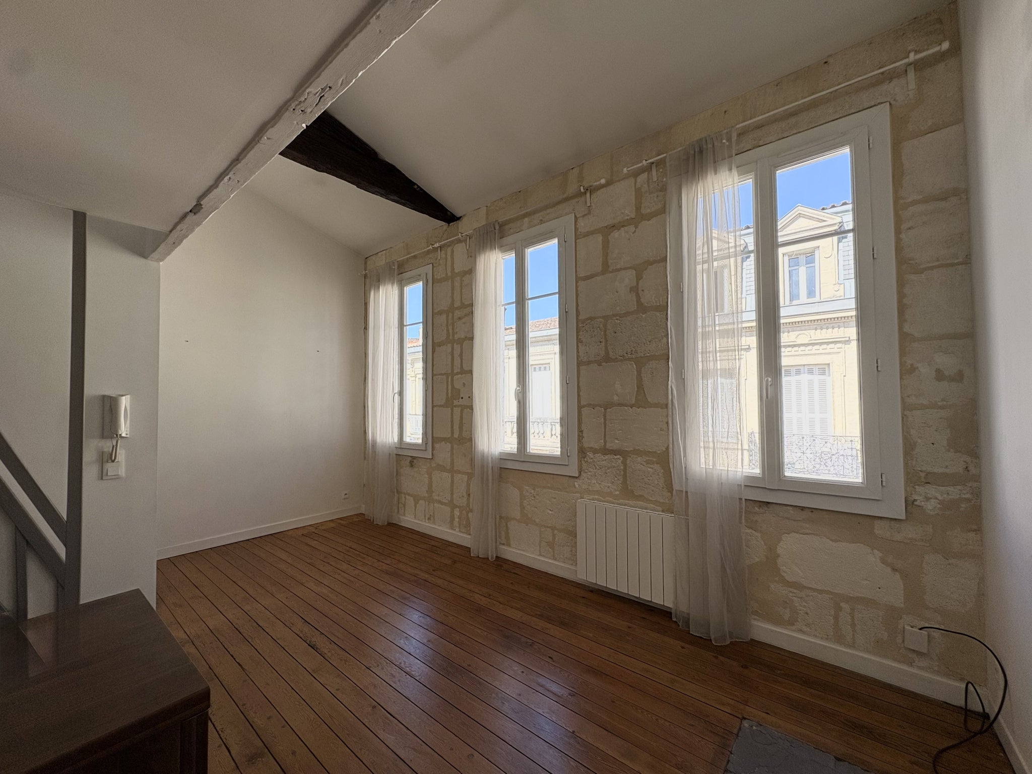 Flat Allée Aurélien Scholl in Bordeaux