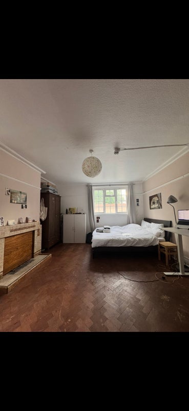 Room Brick Lane in Greater London