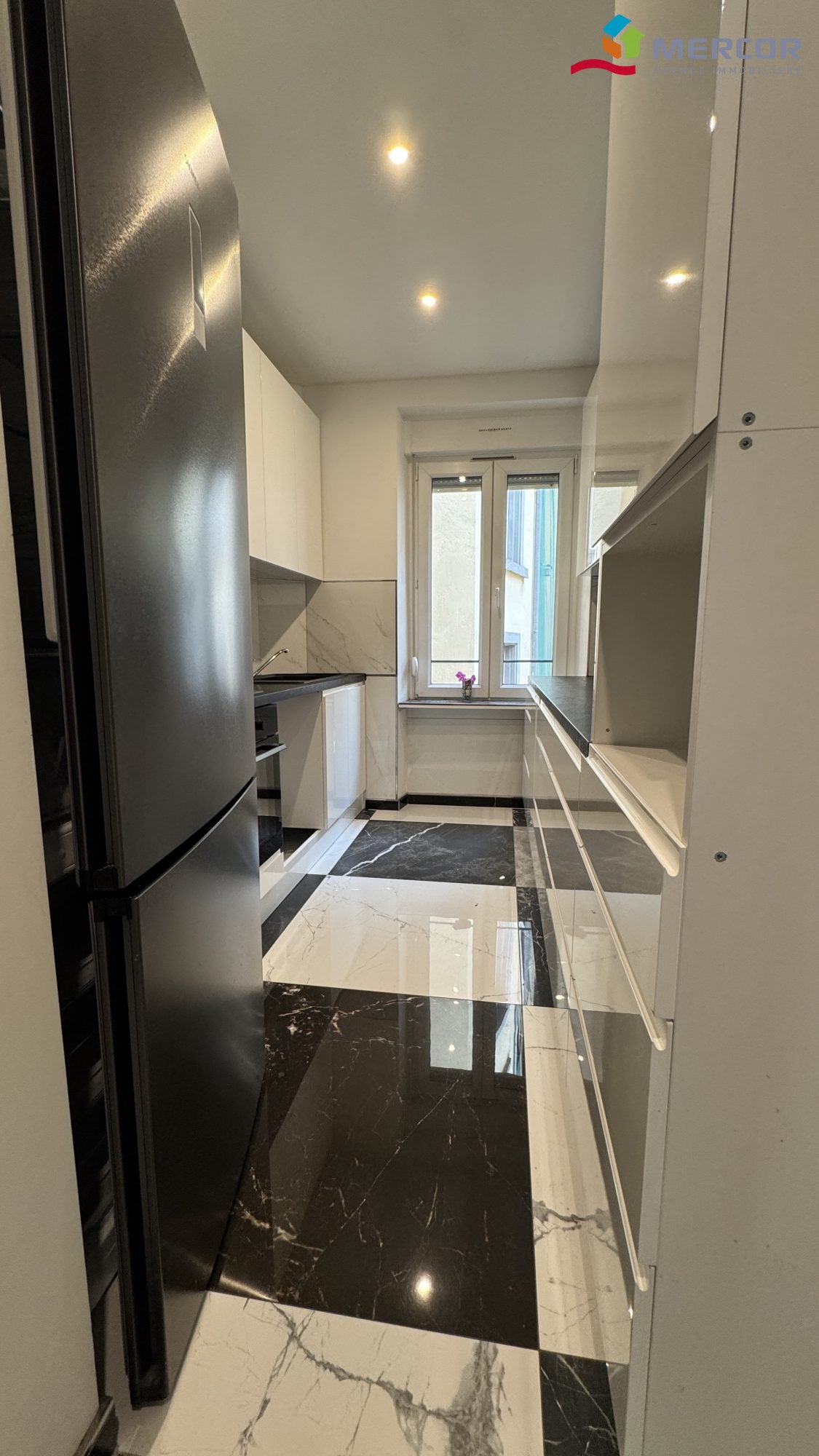 Appartement Place Hans-Jean Arp à Strasbourg