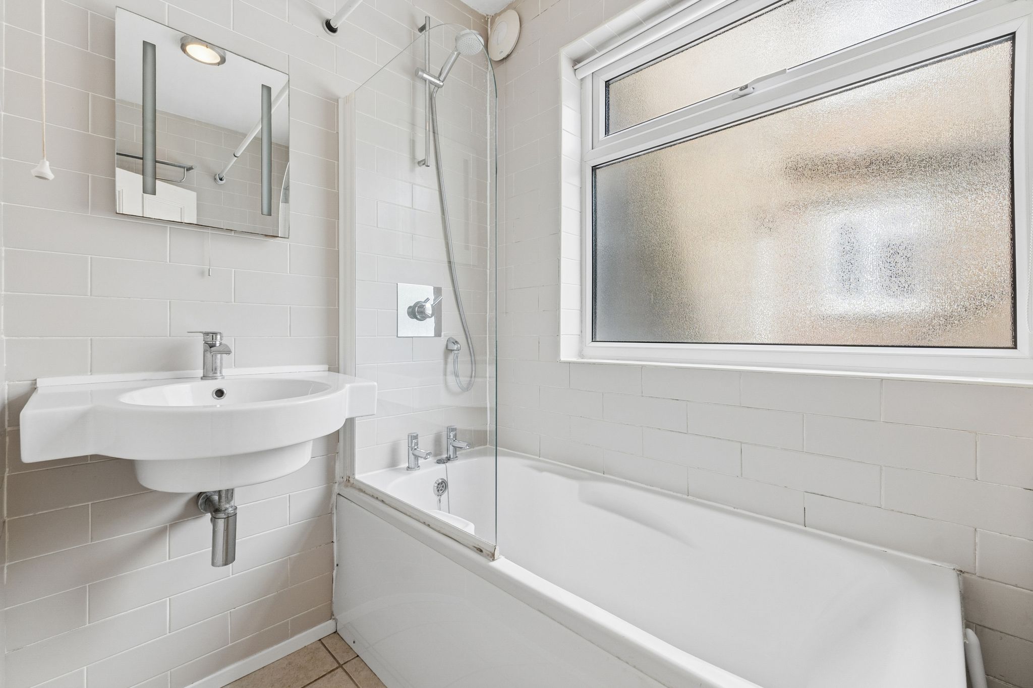 Flat Carthew Road in Greater London