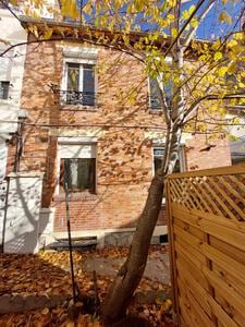 House Allée des Lièvres in Enghien-les-Bains