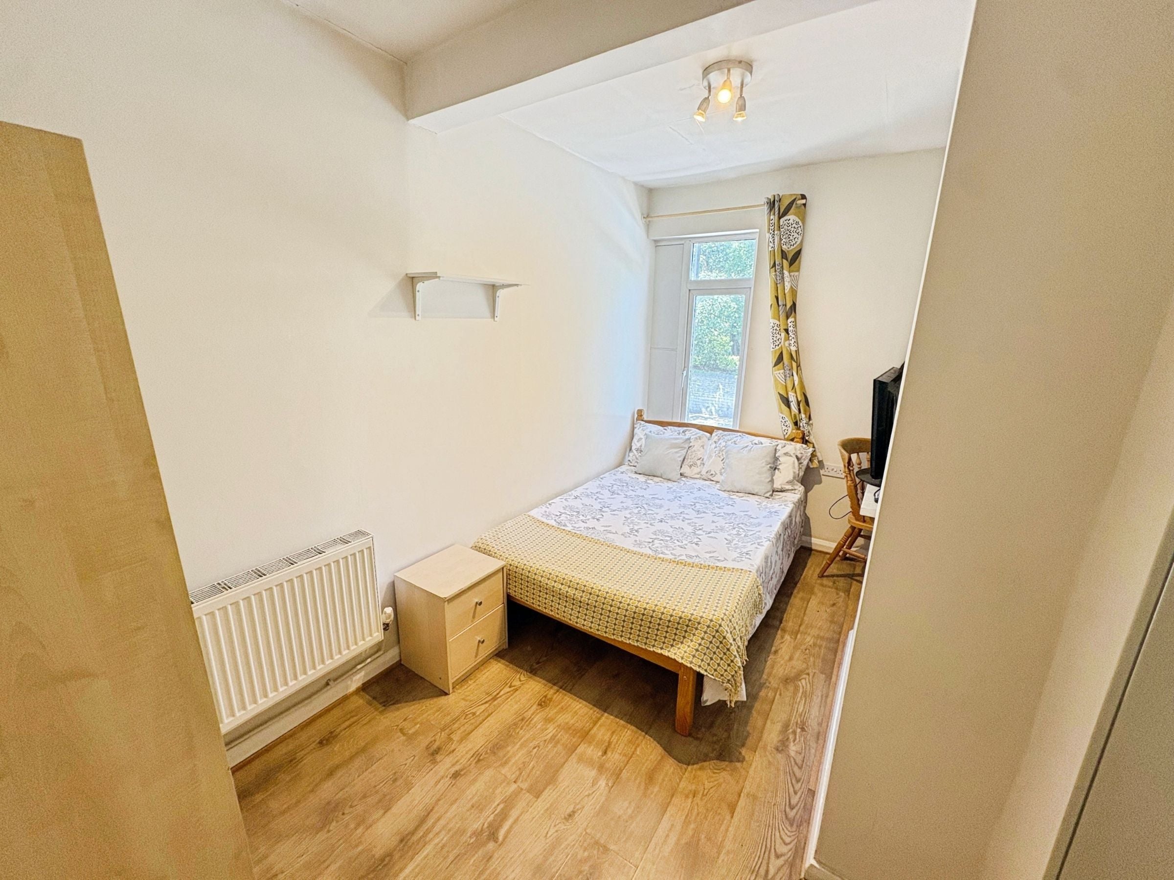 Room Ecclesall Road in Sheffield