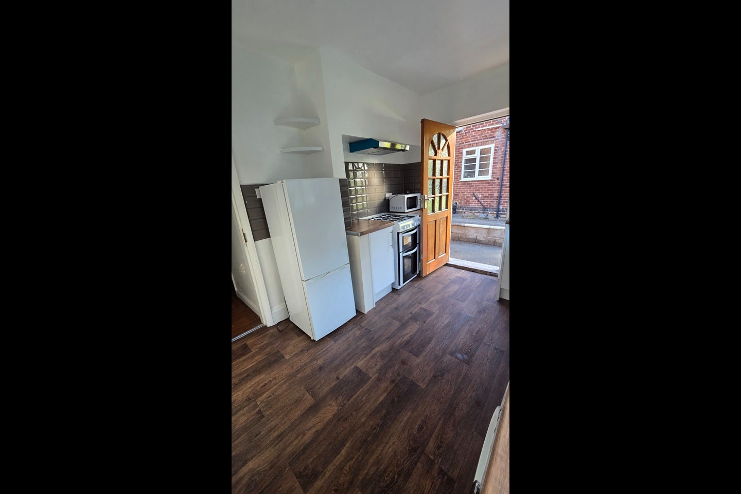 Flat Fishpond Drive in Nottingham