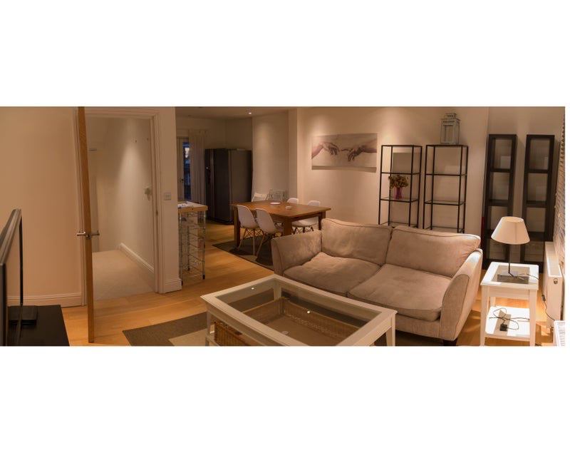 Room Goaters Alley in Greater London