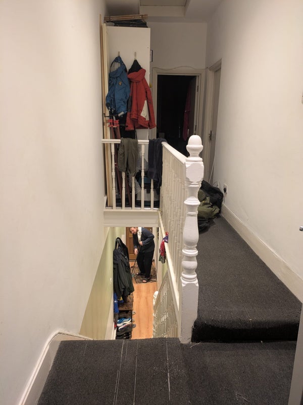 Room Whymark Avenue in Greater London