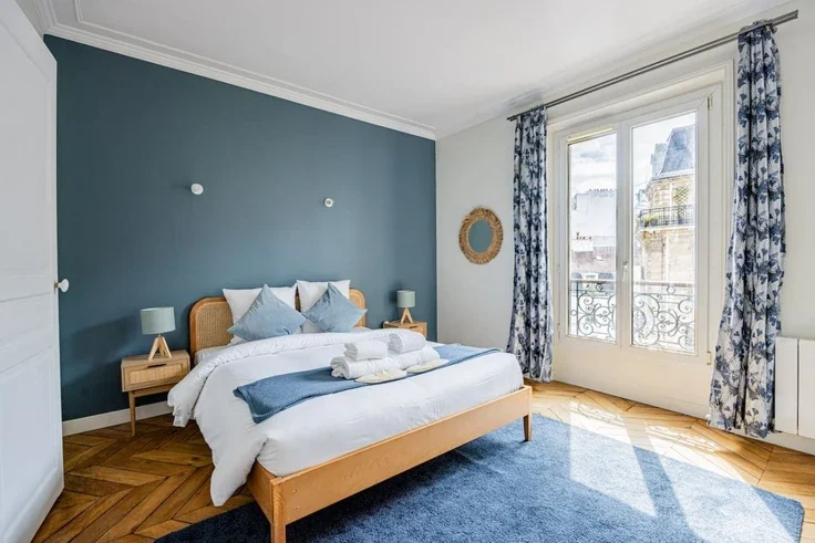 Flat Rue de Turbigo in Paris