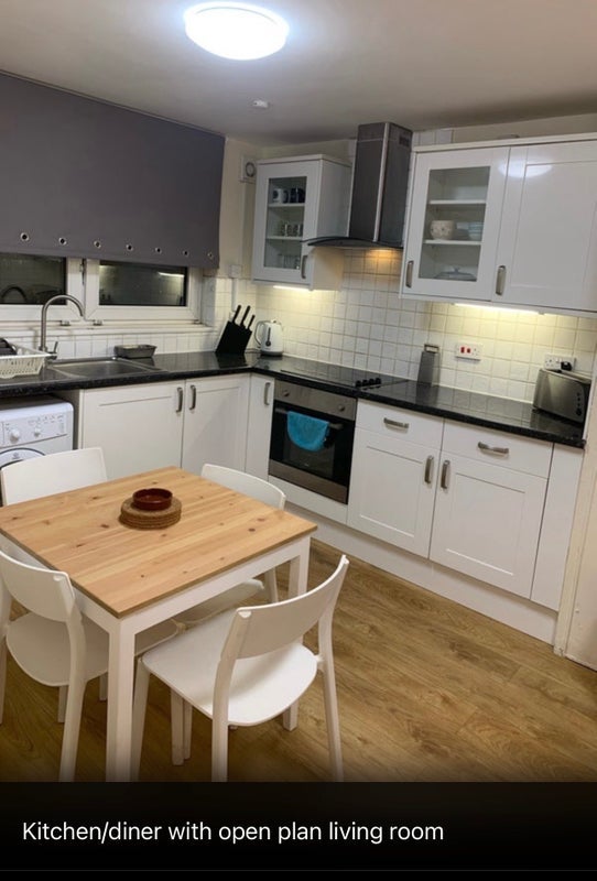 Room Oakley Square in Greater London