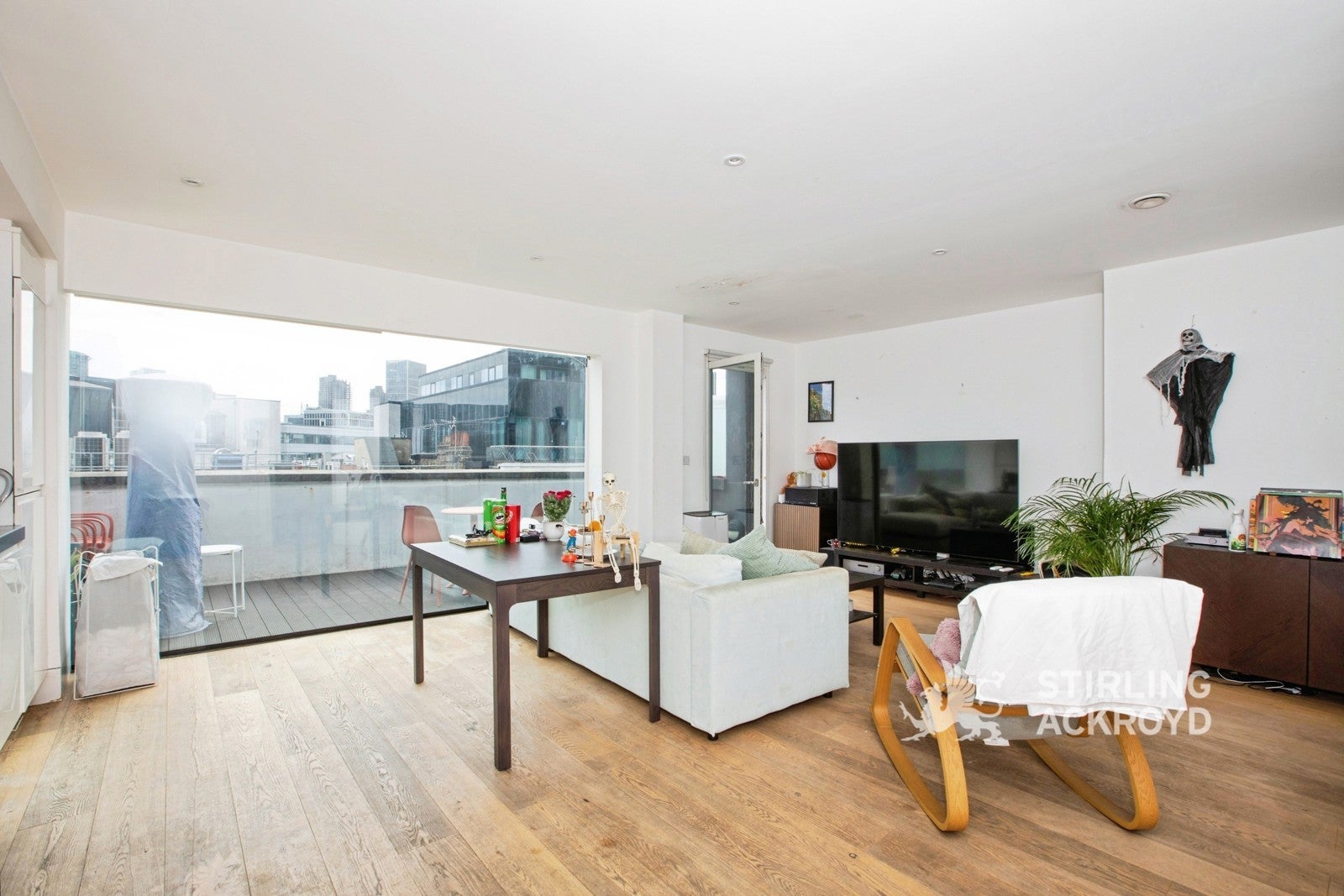 Flat Great Eastern Street in Greater London