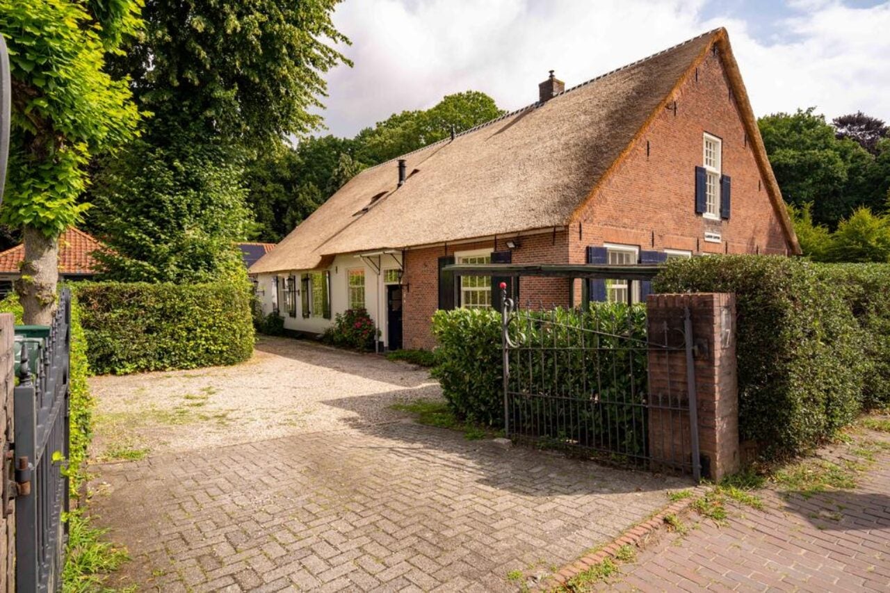 Huis Eemnesserweg in Laren