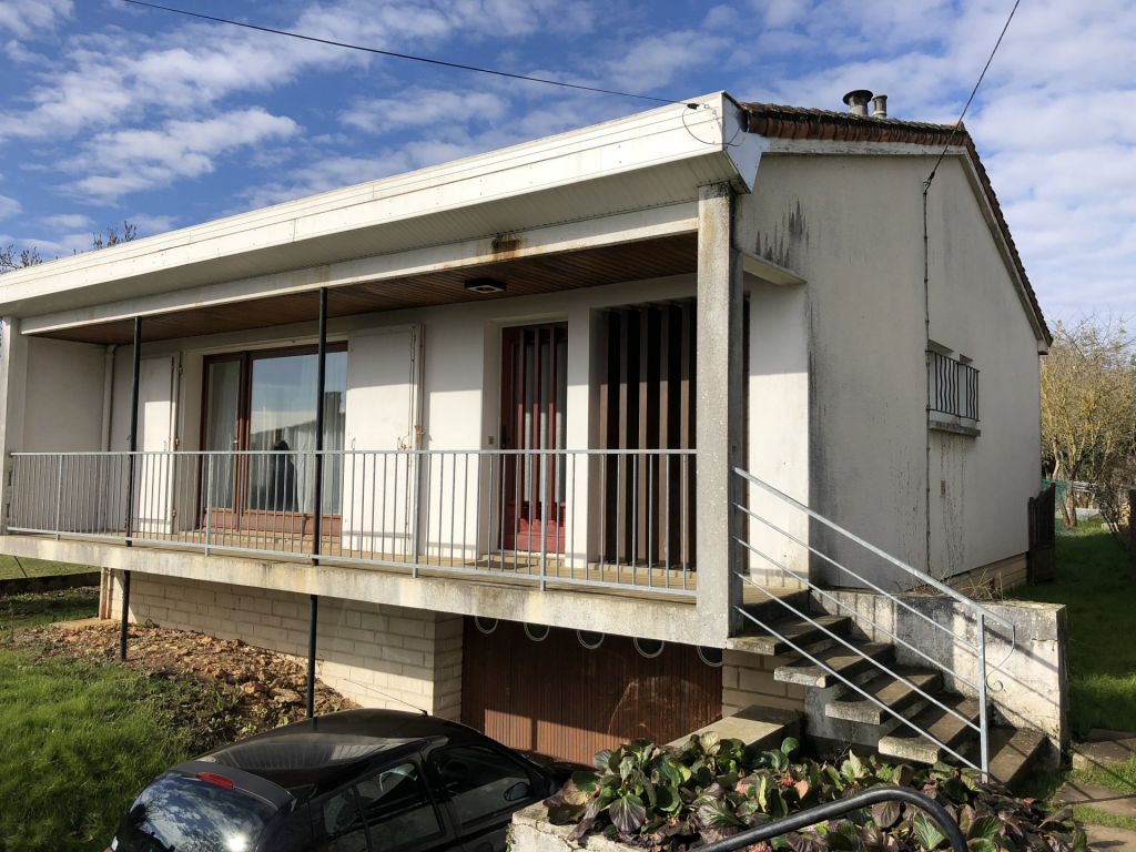 Maison D 7 à Saint-Pierre-d'Exideuil