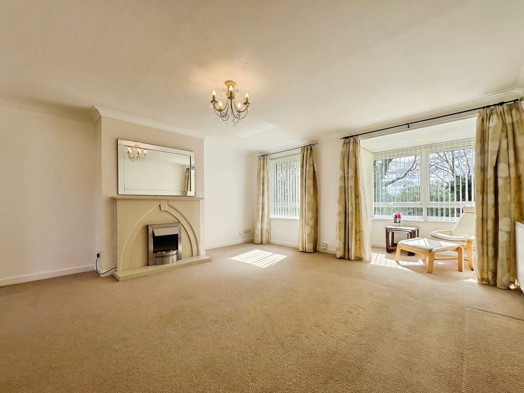 Flat Mayfair Gardens in Gateshead