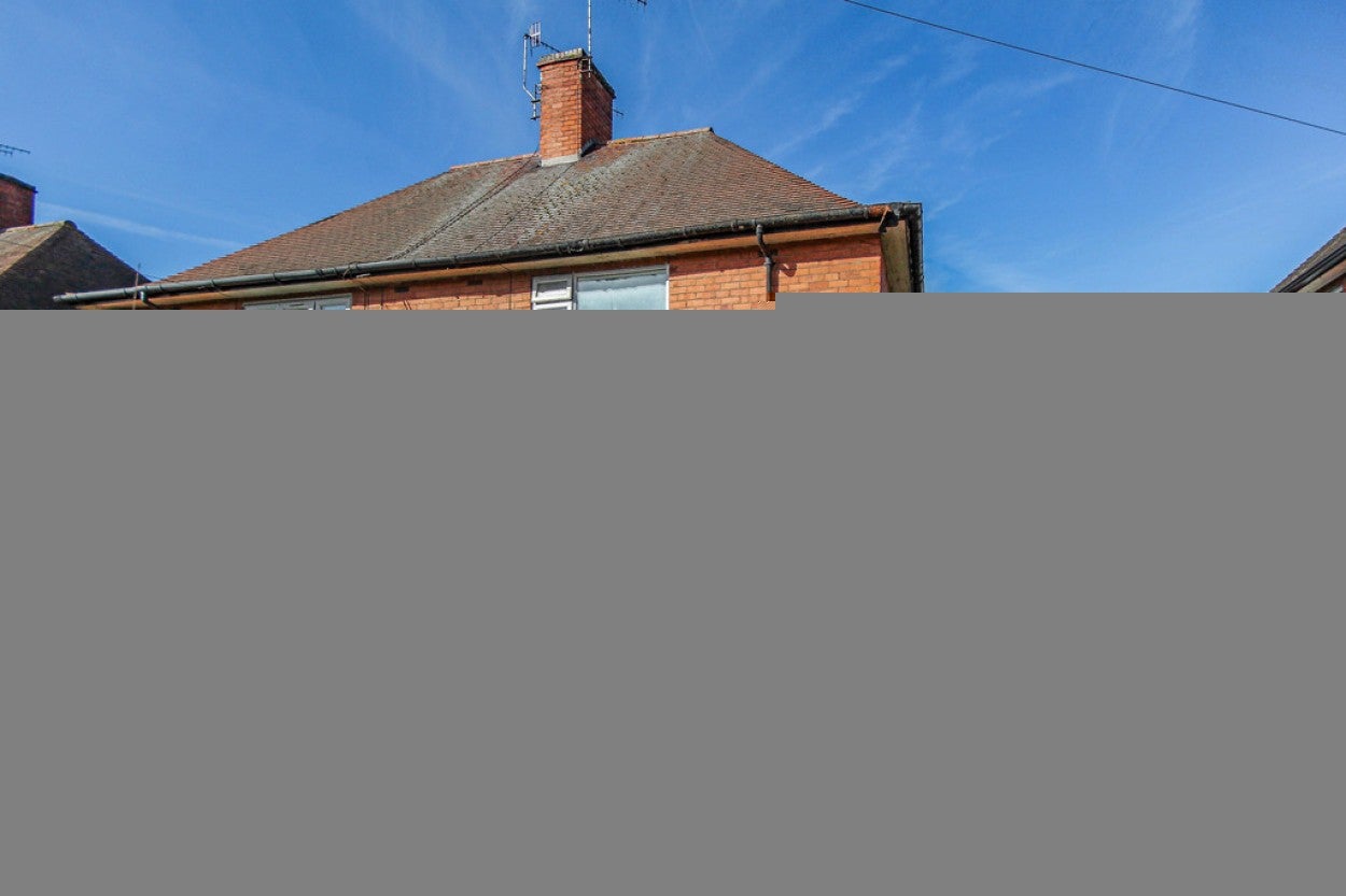 Room Marchwood Close in Nottingham