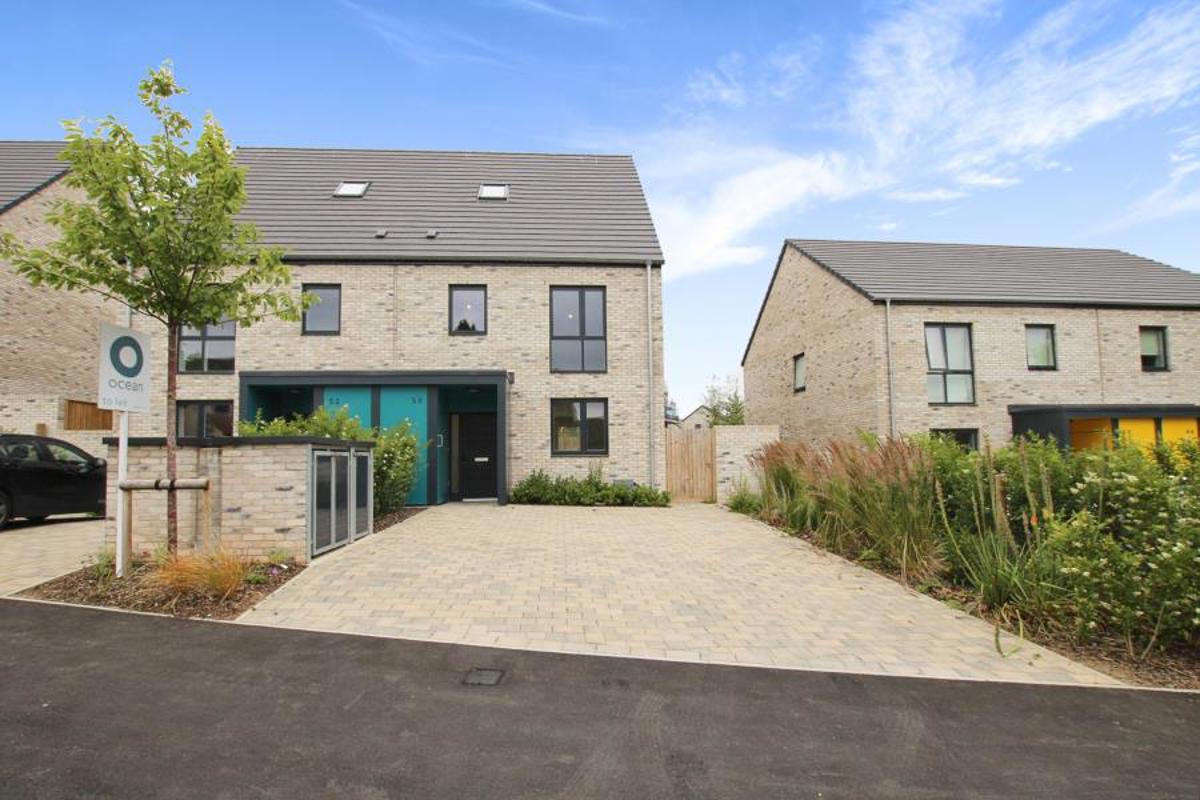 House Dunmail Road in Bristol