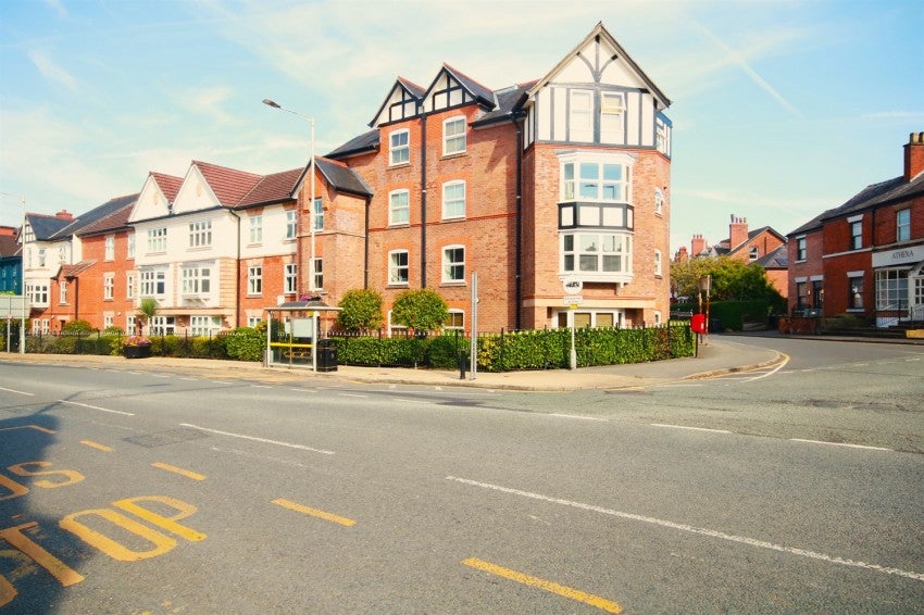 Flat Chapel Road in Alderley Edge