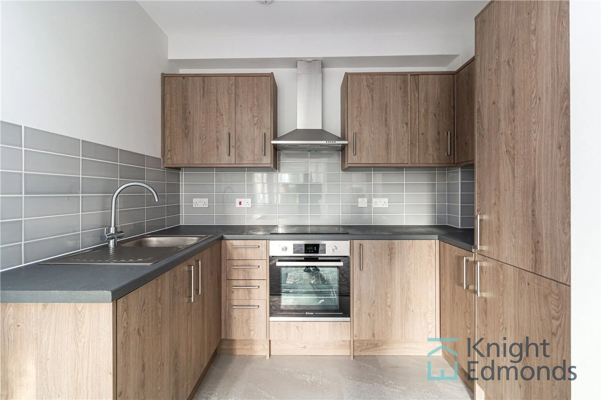 Flat Buckland Road in Maidstone