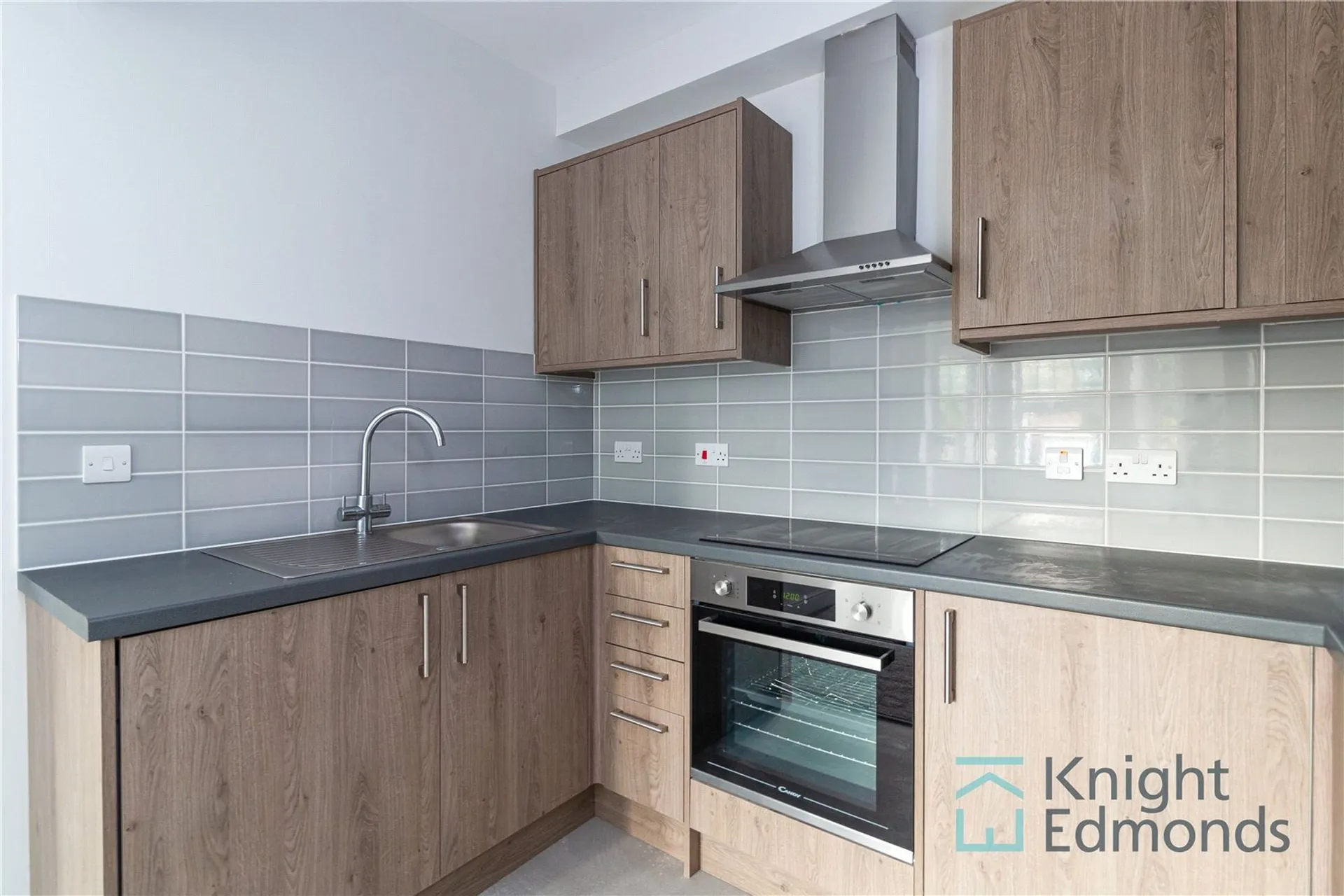 Flat Buckland Road in Maidstone
