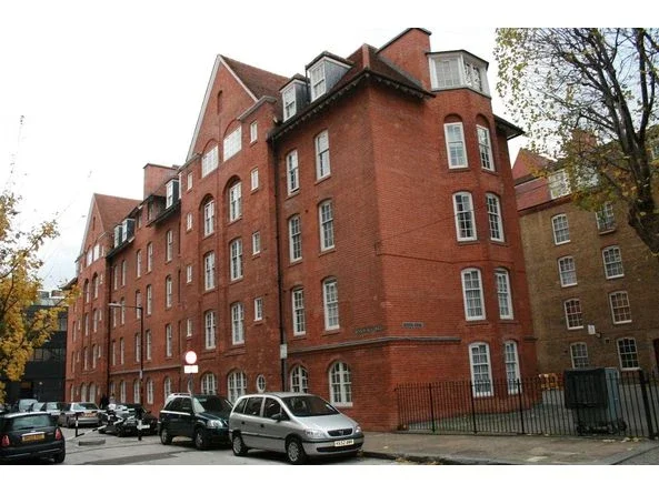 Room Old Nichol Street in Greater London