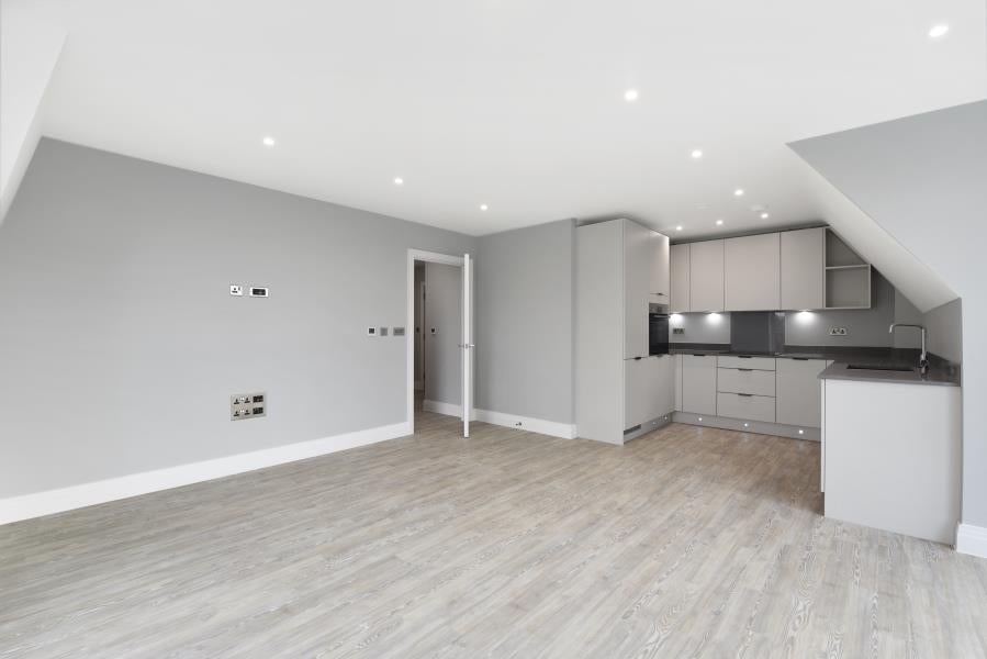 Flat Uxbridge Road in Greater London