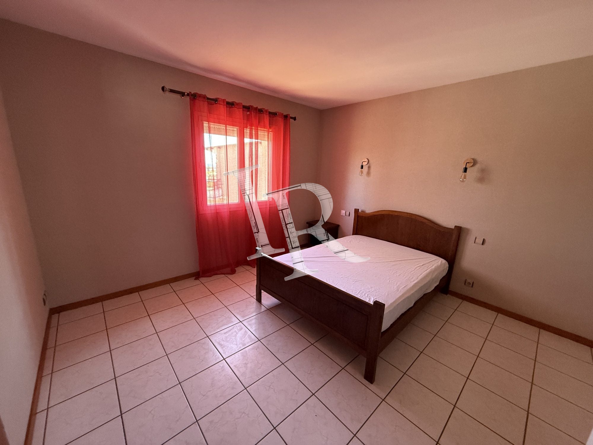 Maison Place Charles de Gaulle à Yssingeaux