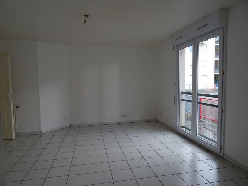 Flat Place Jean-Philippe Rameau in Fleury-les-Aubrais