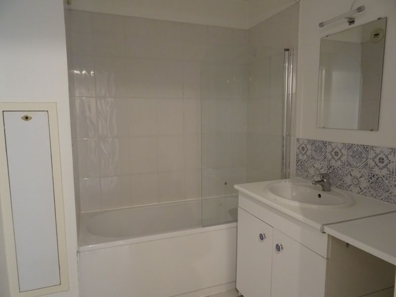 Flat Place Jean-Philippe Rameau in Fleury-les-Aubrais