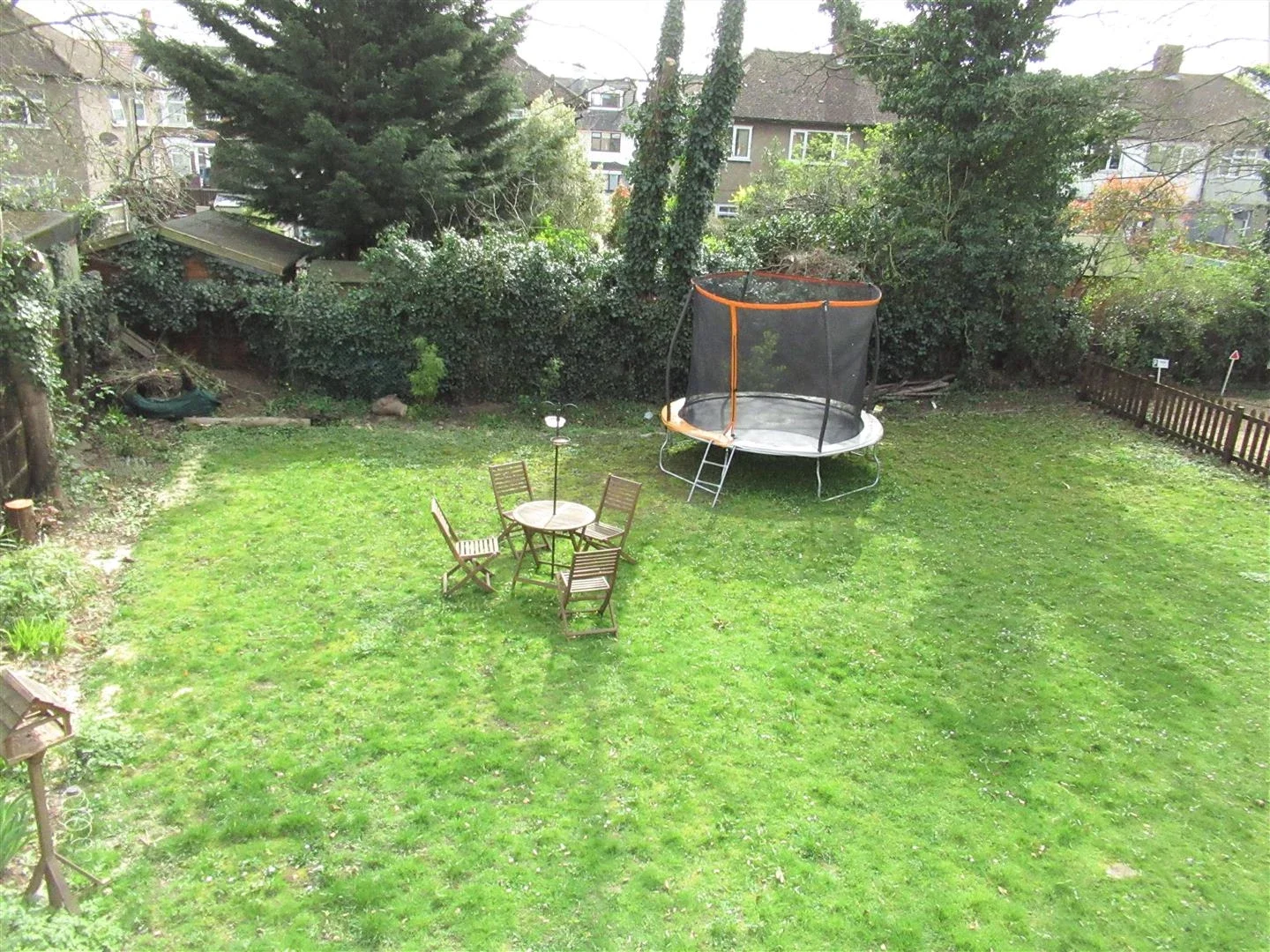 Flat The Chantry in Greater London