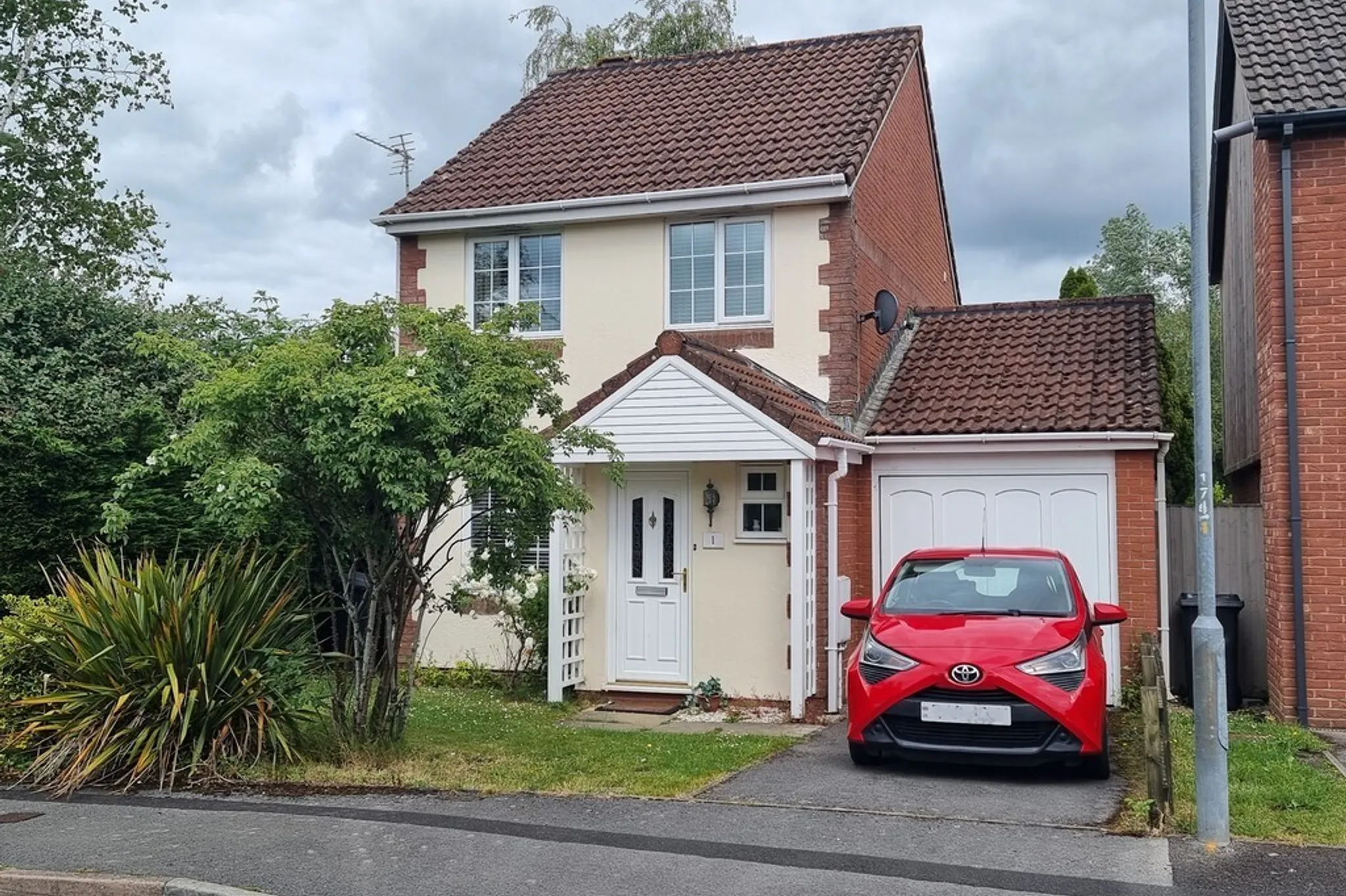 House Camellia Drive in Warminster