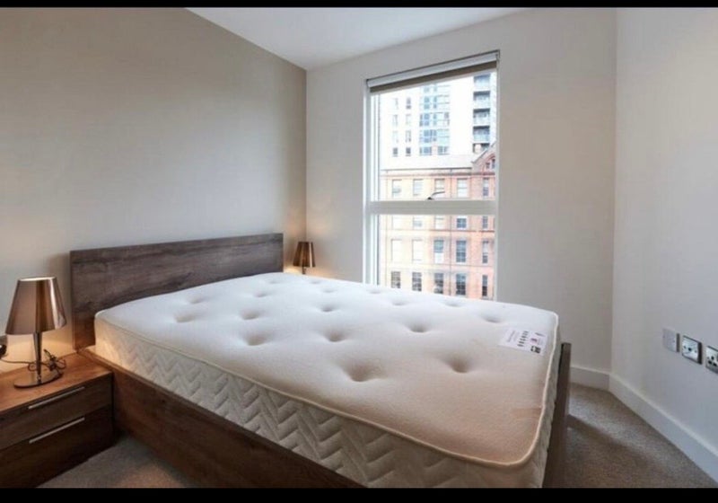 Room New Bridge Street in Salford