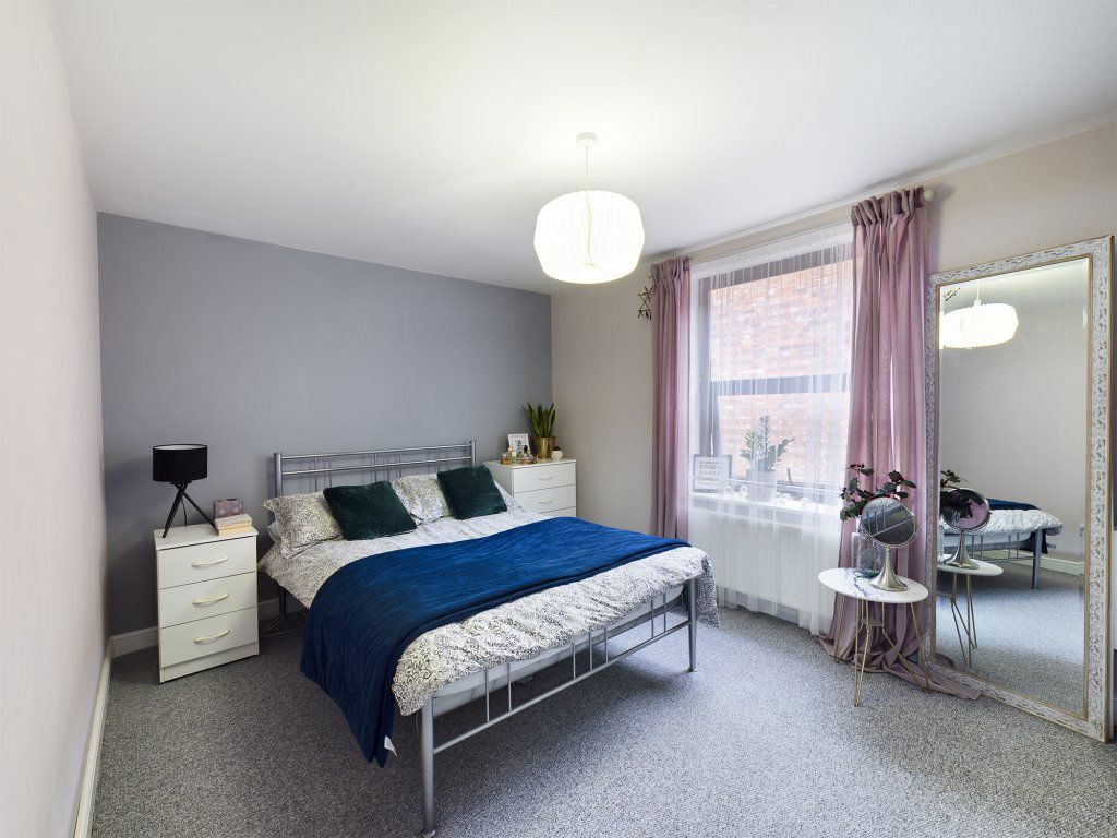 Flat Sleaford Road in Boston