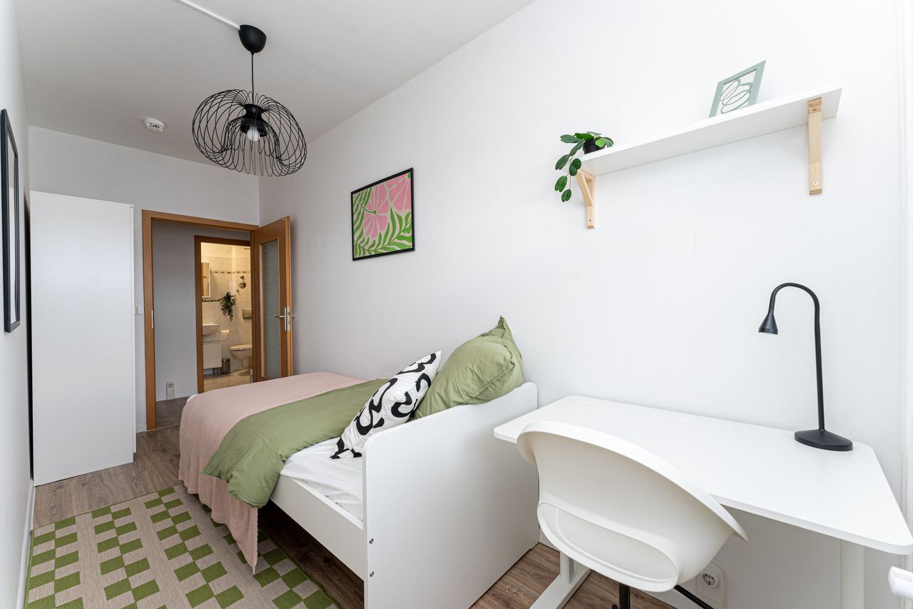Zimmer Hubertusdamm in Potsdam