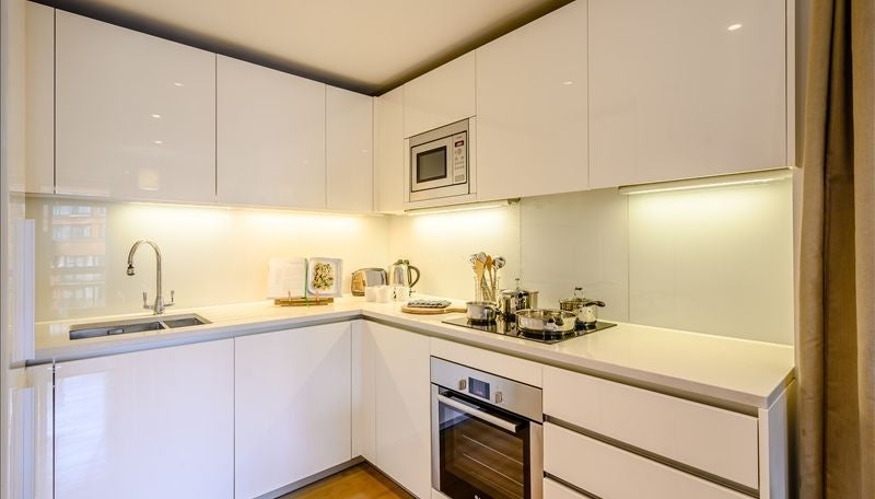 Flat Merchant Square in City of Westminster