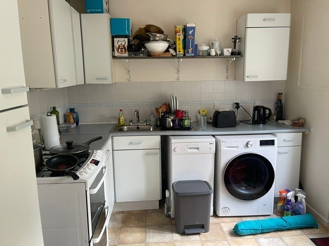 Room Baldwin Close in Cardiff