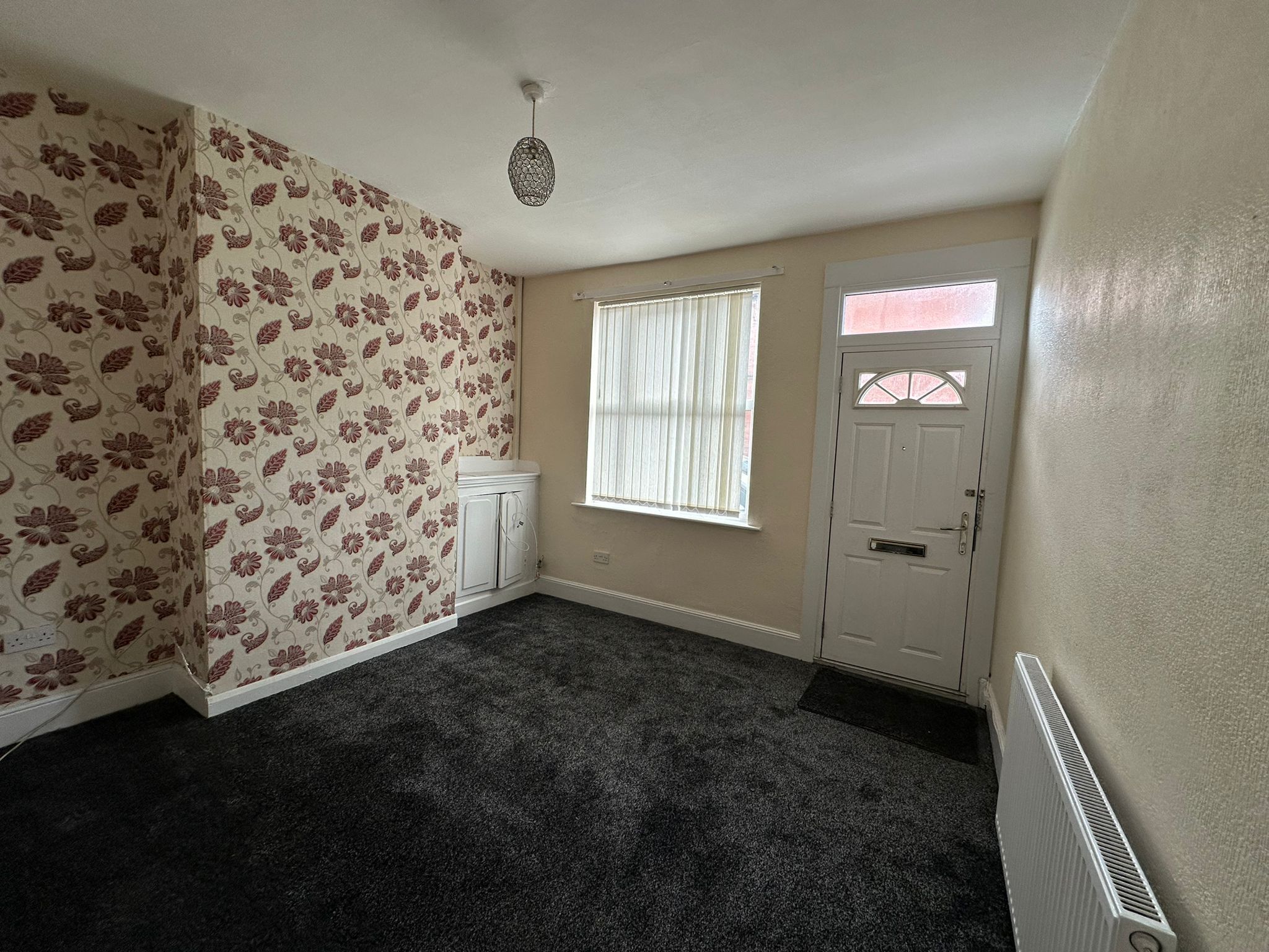House Cairns Street in Darlaston