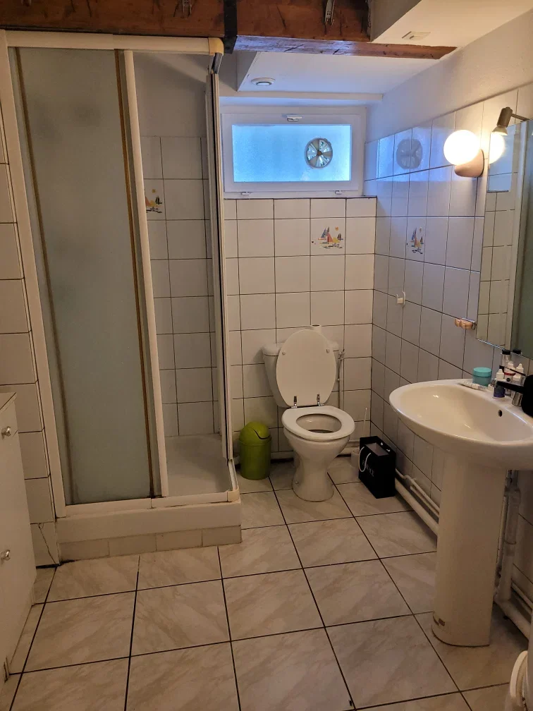 Chambre Allée du Printemps à Marseille