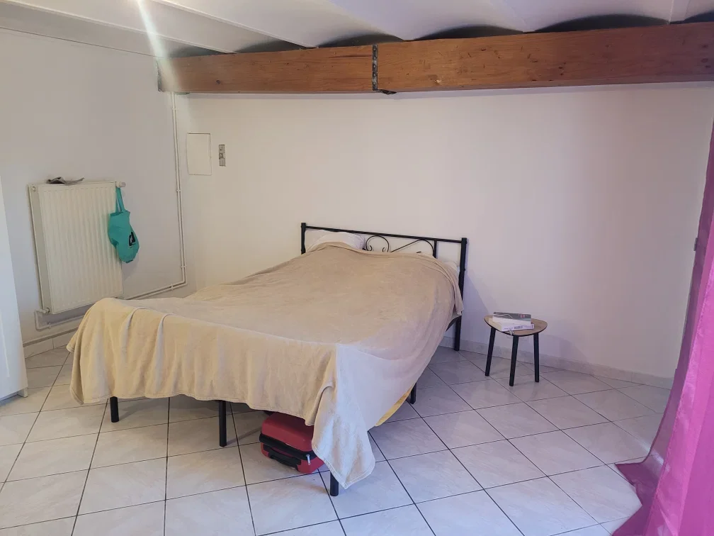 Chambre Allée du Printemps à Marseille