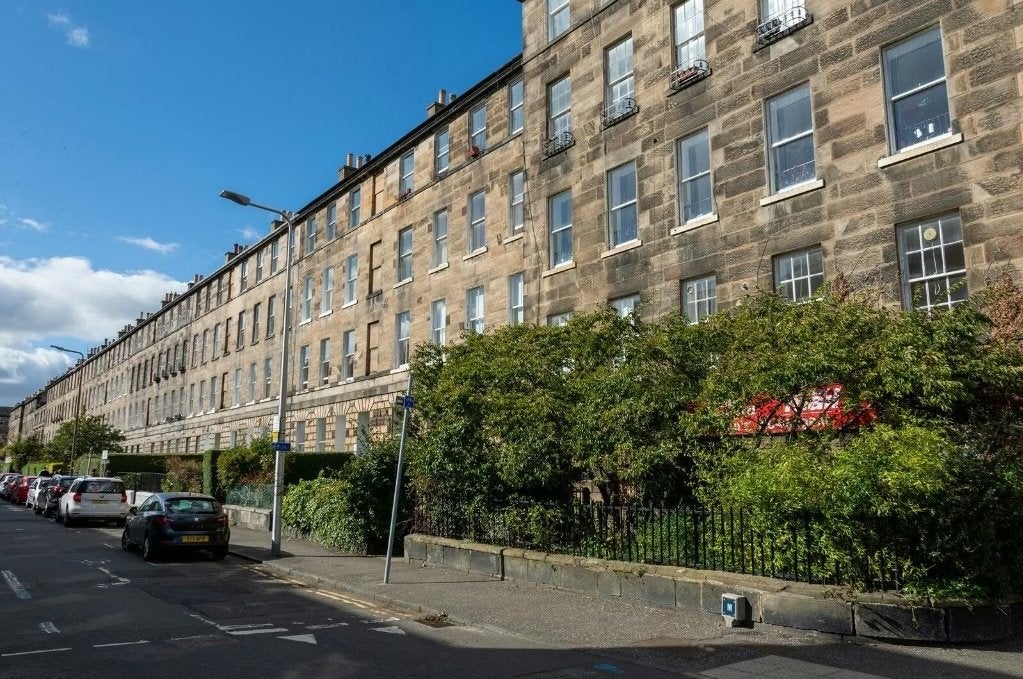 Flat Rankeillor Street in City of Edinburgh