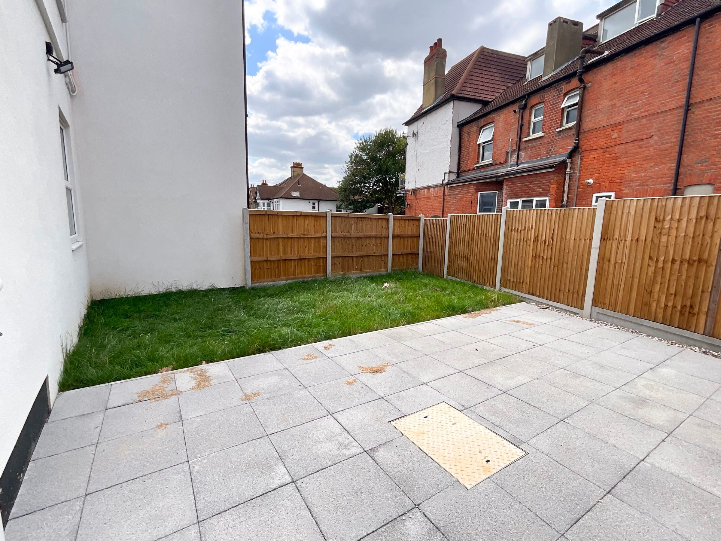 Flat Genesta Road in Southend-on-Sea