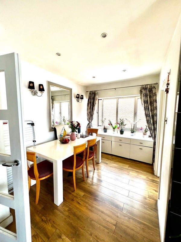 Room Old Bellgate Place in Greater London