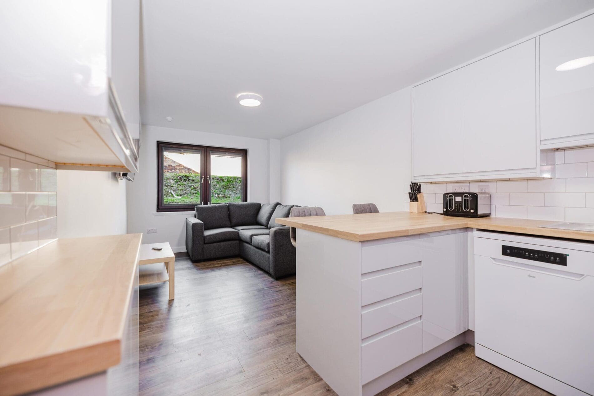 Flat West Bryson Road in City of Edinburgh