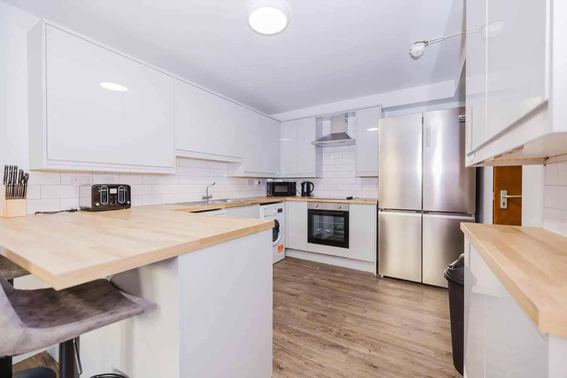 Room West Bryson Road in City of Edinburgh