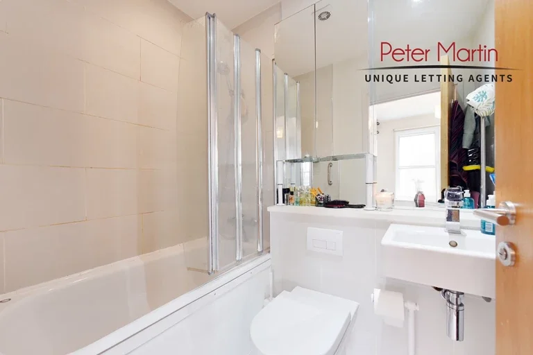 Flat Portsdown Mews in Greater London