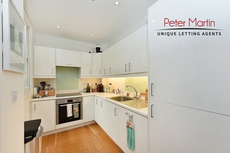 Flat Portsdown Mews in Greater London