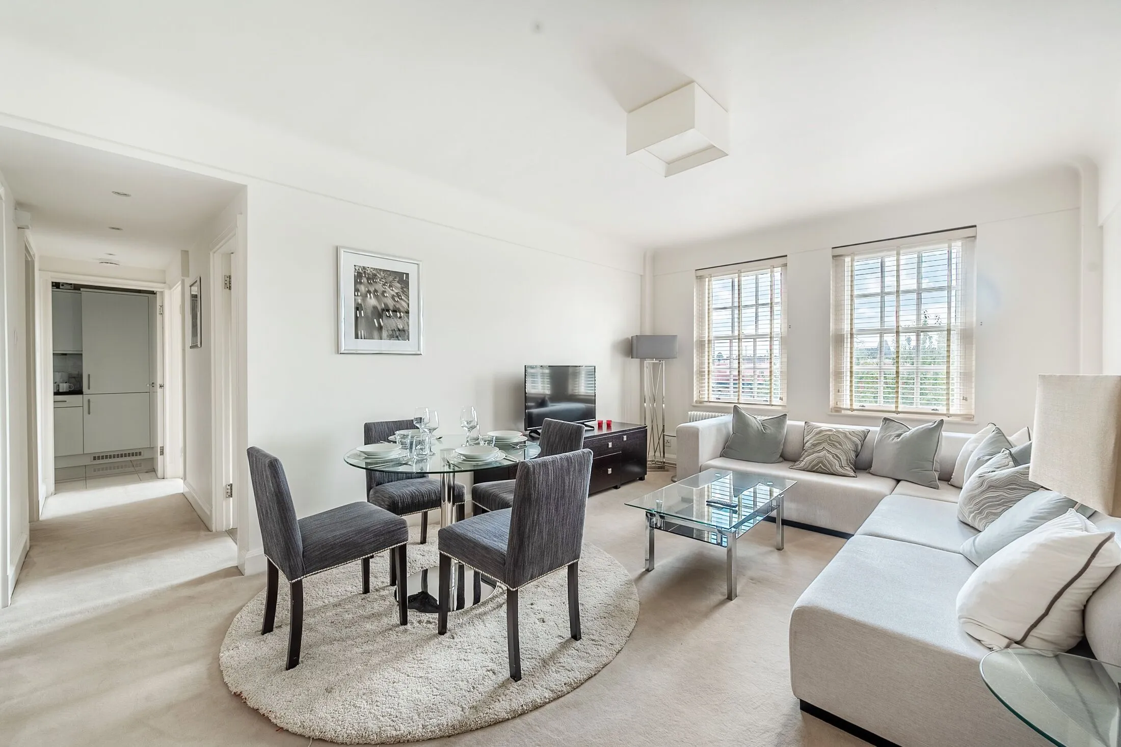 Flat Fulham Road in Greater London