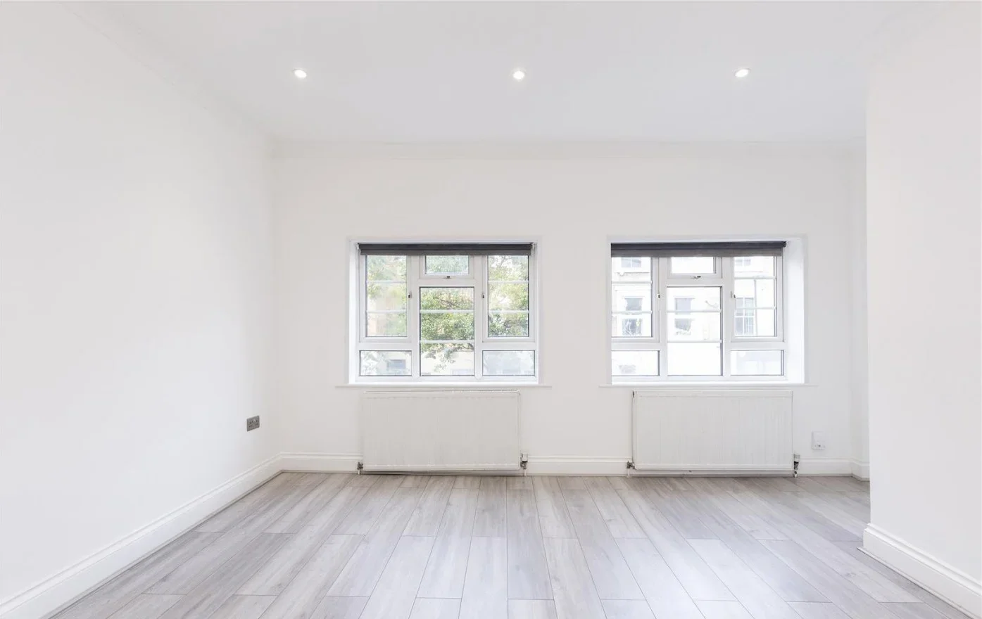 Flat Hercules Street in Greater London